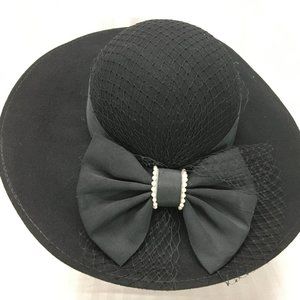 Black IHC Wool Felt Hat w Black Bow & Net
